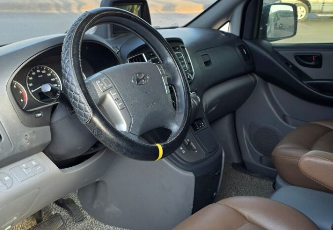 
								 مستعمل هيونداي – Hyundai فان – H1 ممتلئ									