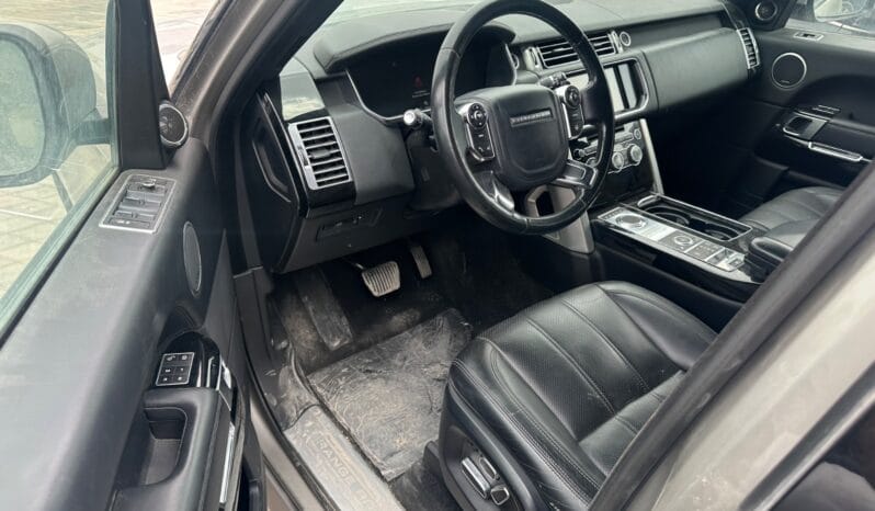 
								 مستعمل لاند روفر – Land Rover فوغ – Range Rover Vogue ممتلئ									