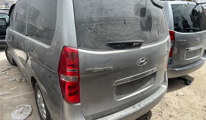 
								 مستعمل هيونداي – Hyundai فان – H1 ممتلئ									