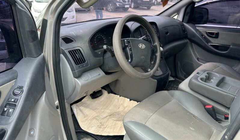 
								 مستعمل هيونداي – Hyundai فان – H1 ممتلئ									