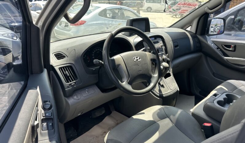 
								 مستعمل هيونداي – Hyundai فان – H1 ممتلئ									
