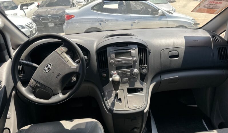 
								 مستعمل هيونداي – Hyundai فان – H1 ممتلئ									