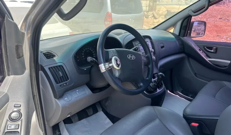 
								 مستعمل هيونداي – Hyundai فان – H1 ممتلئ									