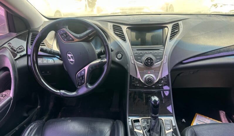 
								 مستعمل هيونداي – Hyundai ازيرا – Azera ممتلئ									