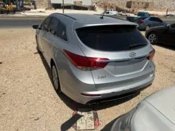 
										 مستعمل هيونداي – Hyundai i40 ممتلئ									