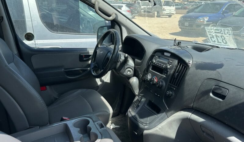 
								 مستعمل هيونداي – Hyundai فان – H1 ممتلئ									