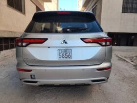 ميتسوبيشي – Mitsubishi Outlander