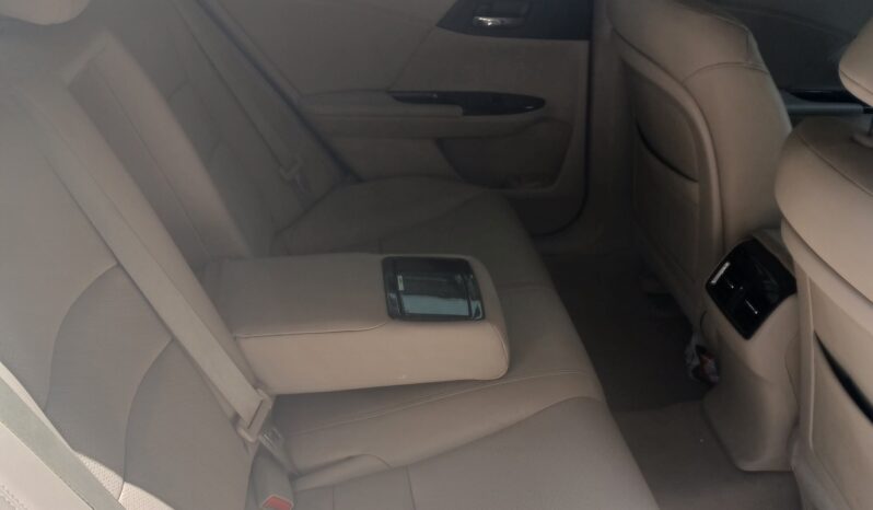 
								 هوندا – Honda اكورد – Accord ممتلئ									
