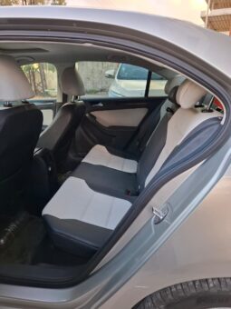 
										 فولكس فاكن – Volkswagen جيتا – Jetta ممتلئ									