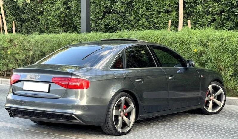 
								 اودي – Audi A4 ممتلئ									