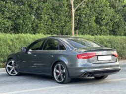 
										 اودي – Audi A4 ممتلئ									