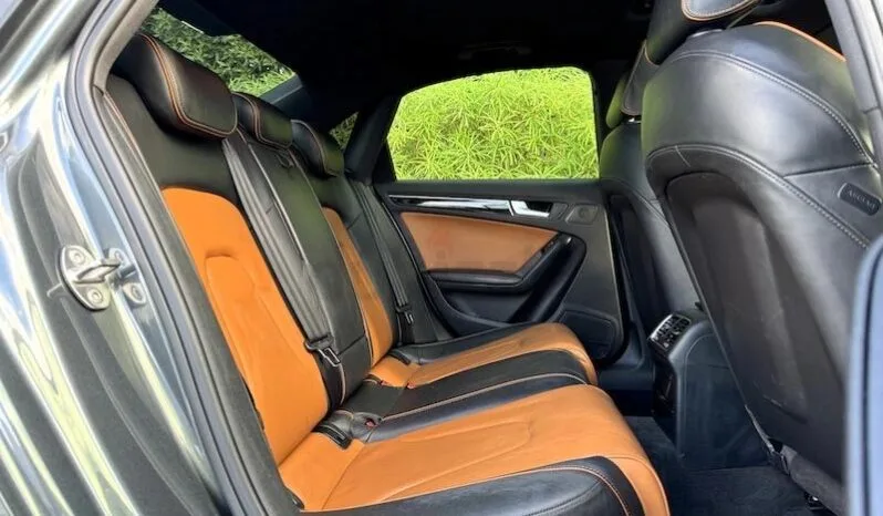 
								 اودي – Audi A4 ممتلئ									