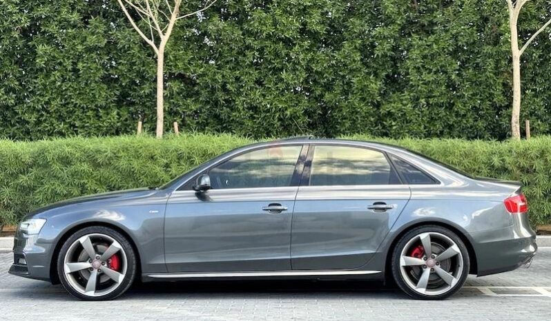 
								 اودي – Audi A4 ممتلئ									