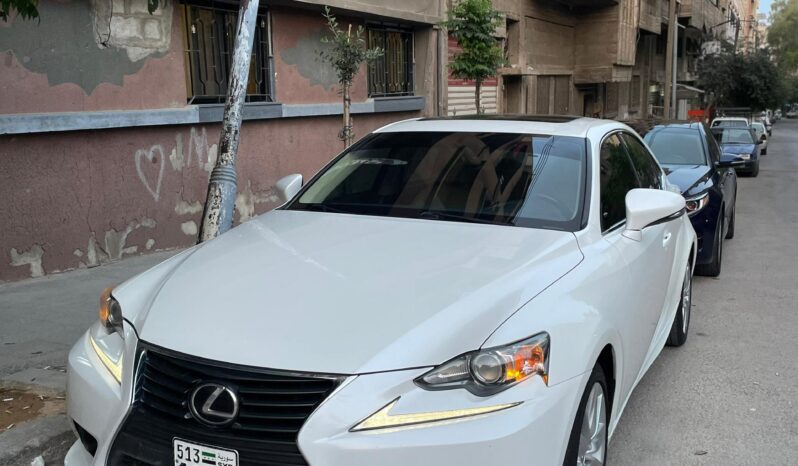 
								 ليكسوس – Lexus Series IS ممتلئ									