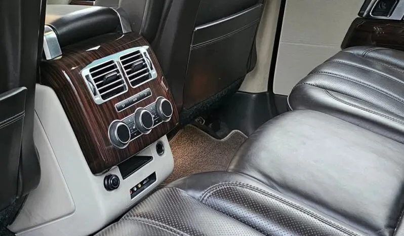 
								 لاند روفر – Land Rover فوغ – Range Rover Vogue ممتلئ									