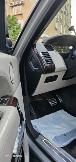 
										 لاند روفر – Land Rover فوغ – Range Rover Vogue ممتلئ									