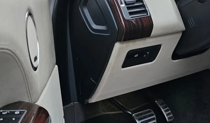 
								 لاند روفر – Land Rover فوغ – Range Rover Vogue ممتلئ									