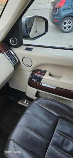 
										 لاند روفر – Land Rover فوغ – Range Rover Vogue ممتلئ									