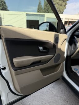 
										 لاند روفر – Land Rover ايفوك – Range Rover Evoque ممتلئ									