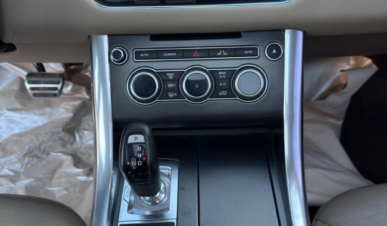 
								 لاند روفر – Land Rover سبورت – Range Rover Sport ممتلئ									