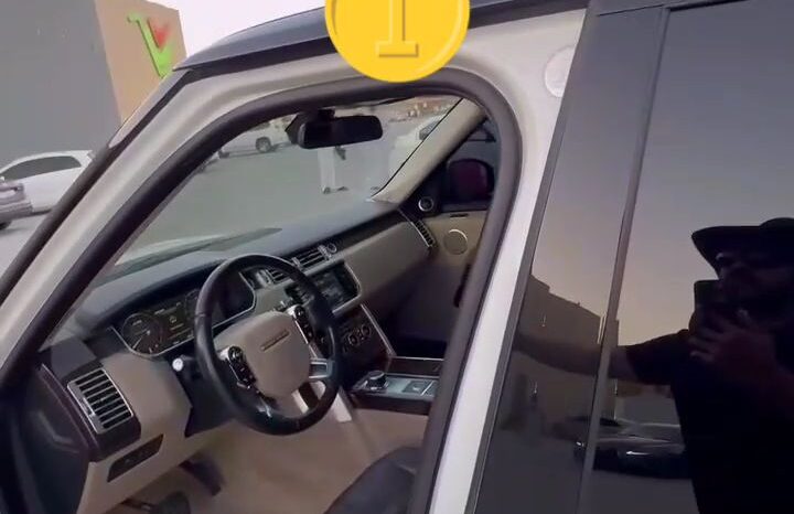 
								 لاند روفر – Land Rover فوغ – Range Rover Vogue ممتلئ									