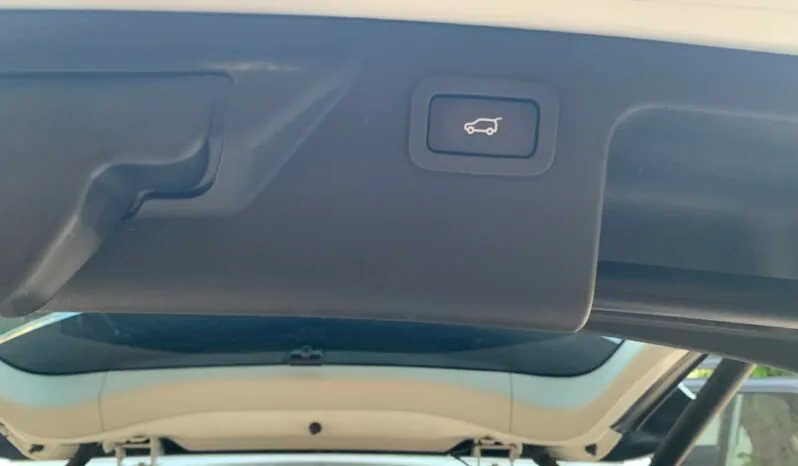 
								 لاند روفر – Land Rover ديسكوفوري سبورت – Discovery sport ممتلئ									