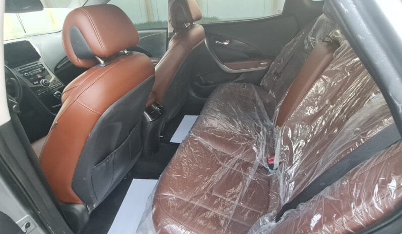 
								 هيونداي – Hyundai ازيرا – Azera ممتلئ									