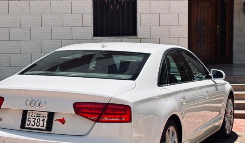 
								 اودي – Audi A8 ممتلئ									