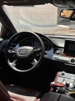 
										 اودي – Audi A8 ممتلئ									