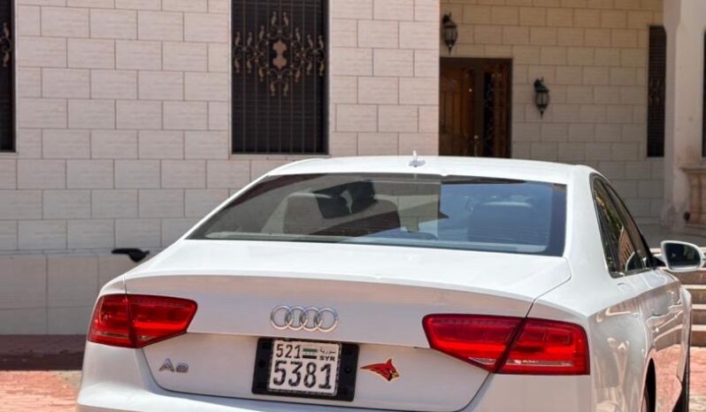 
								 اودي – Audi A8 ممتلئ									