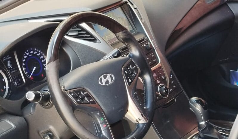 
								 هيونداي – Hyundai ازيرا – Azera ممتلئ									