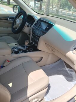 
										 نيسان – Nissan باثفايندر-Pathfinder ممتلئ									