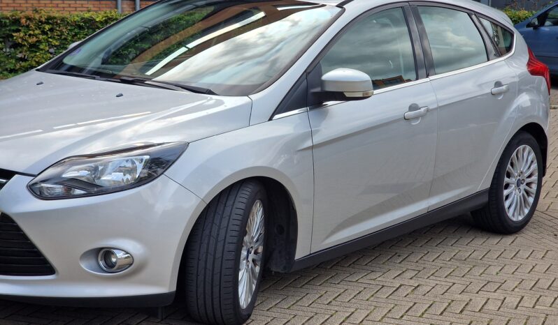 
								 فورد – Ford فوكس – Focus ممتلئ									