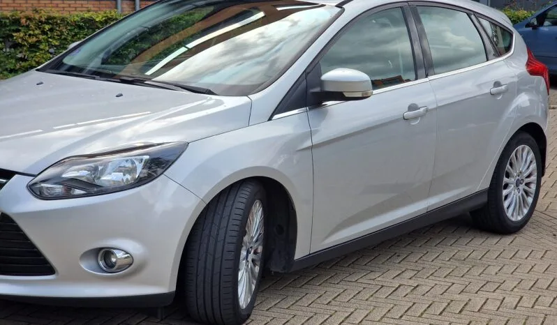 
								 فورد – Ford فوكس – Focus ممتلئ									