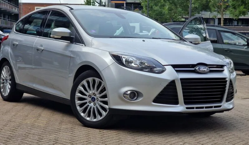 
								 فورد – Ford فوكس – Focus ممتلئ									
