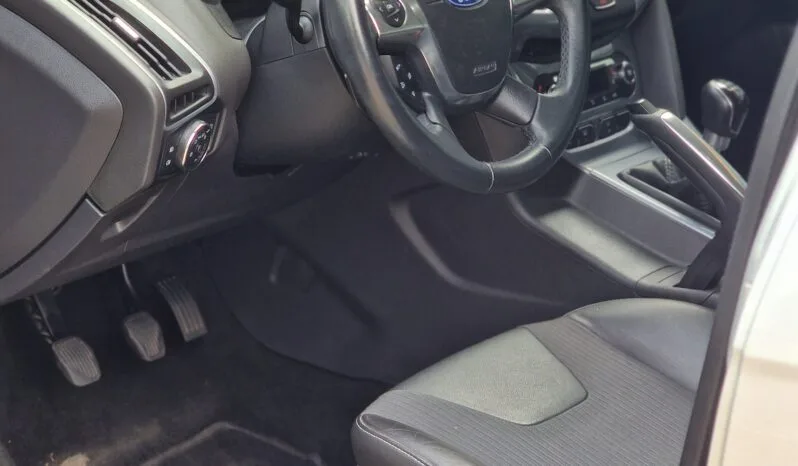
								 فورد – Ford فوكس – Focus ممتلئ									