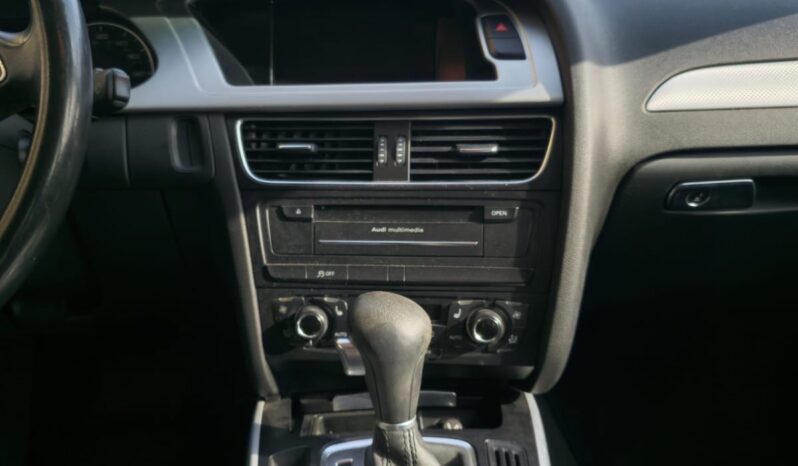 
								 اودي – Audi A4 ممتلئ									