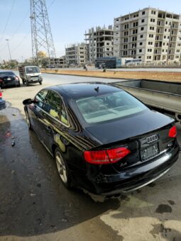 
										 اودي – Audi A4 ممتلئ									