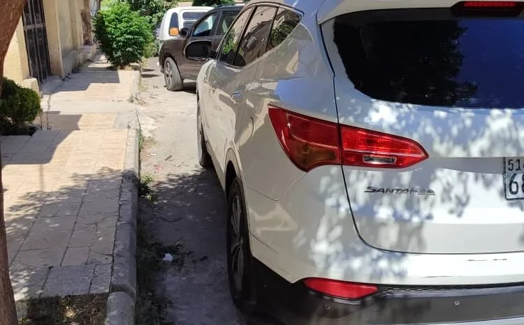 
								 هيونداي – Hyundai سانتافيه – Santafe ممتلئ									