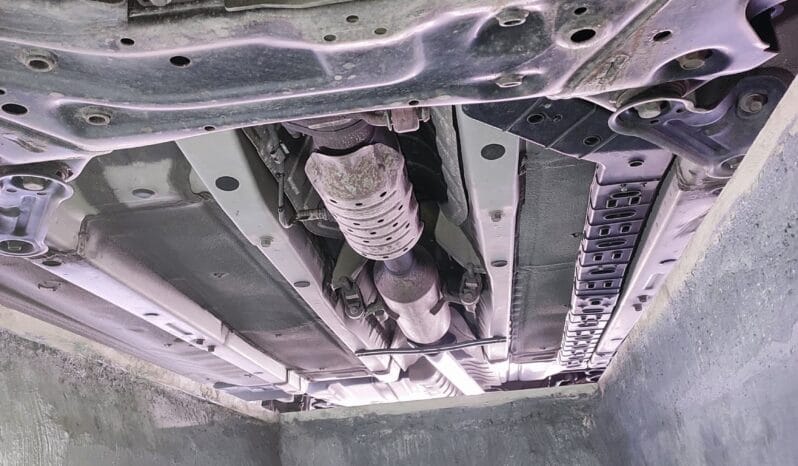 
								 هيونداي – Hyundai ازيرا – Azera ممتلئ									