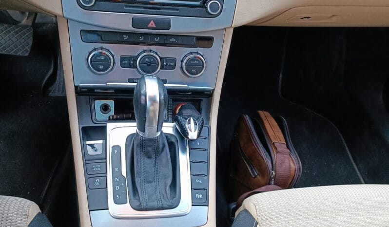 
								 فولكس فاكن – Volkswagen باسات سيسي – Passat CC ممتلئ									