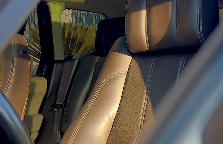 
								 لاند روفر – Land Rover فوغ – Range Rover Vogue ممتلئ									