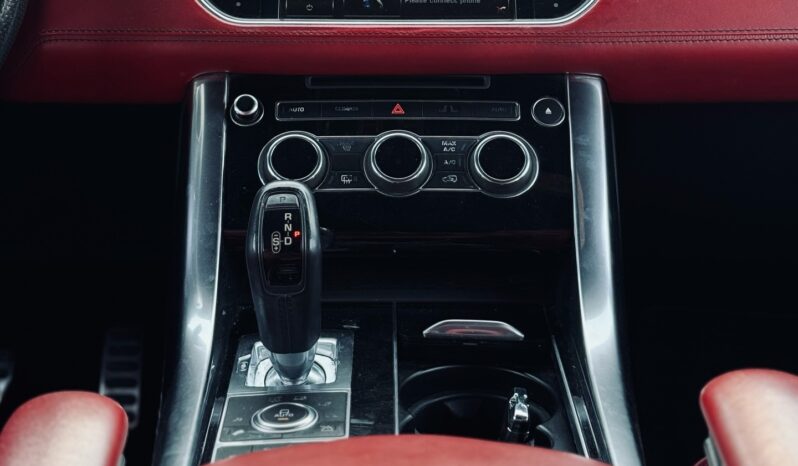 
								 لاند روفر – Land Rover سبورت – Range Rover Sport ممتلئ									