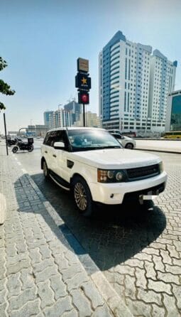 
										 لاند روفر – Land Rover سبورت – Range Rover Sport ممتلئ									