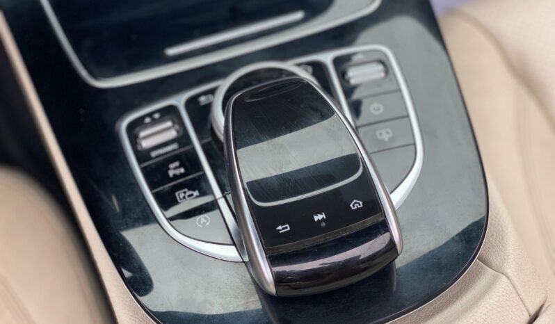 
								 مرسيدس بينز – Mercedes benz E300 ممتلئ									