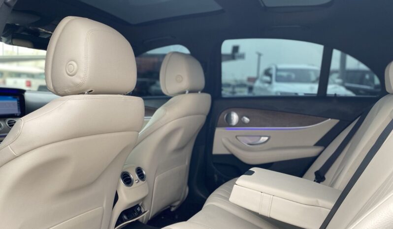 
								 مرسيدس بينز – Mercedes benz E300 ممتلئ									