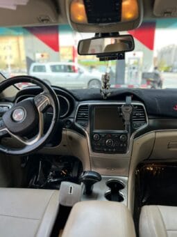 
										 جيب – Jeep غراند شيروكو – Grand Cherokee ممتلئ									