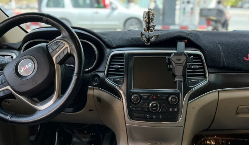 
								 جيب – Jeep غراند شيروكو – Grand Cherokee ممتلئ									