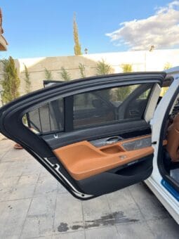 
										 بي ام دابيليو – BMW 750 ممتلئ									