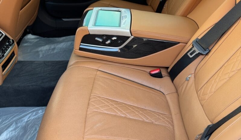 
								 بي ام دابيليو – BMW 750 ممتلئ									